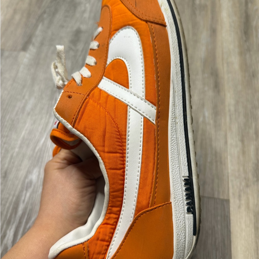Tenis PANAM naranjas